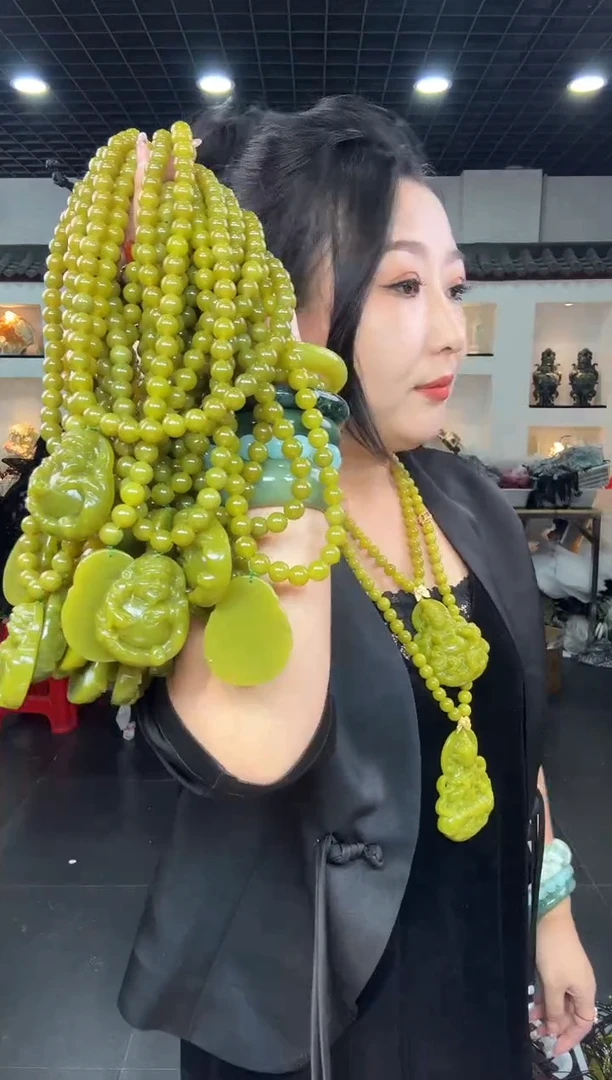 【闪购商品】岫玉颈饰未镶嵌妈妈链财神一套