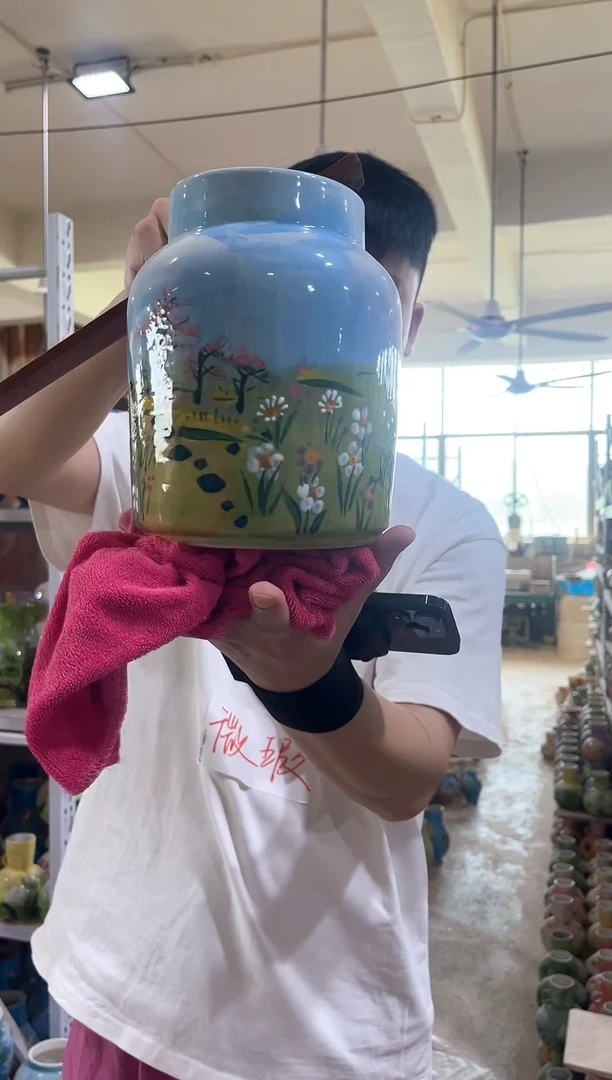 陶瓷24-45口径10高度18 1-2误差 无孔 1个微瑕