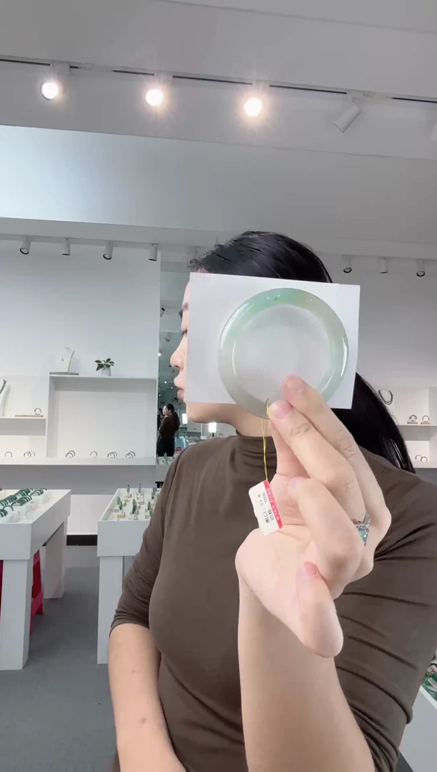 未镶嵌手镯石英质玉104