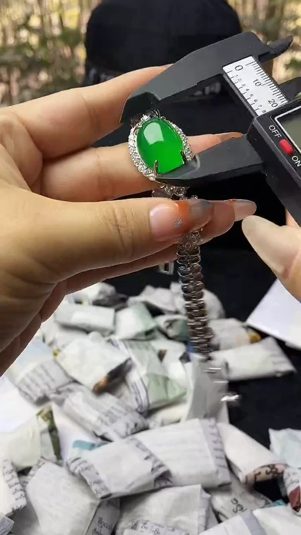 满色吊坠    所见即所得