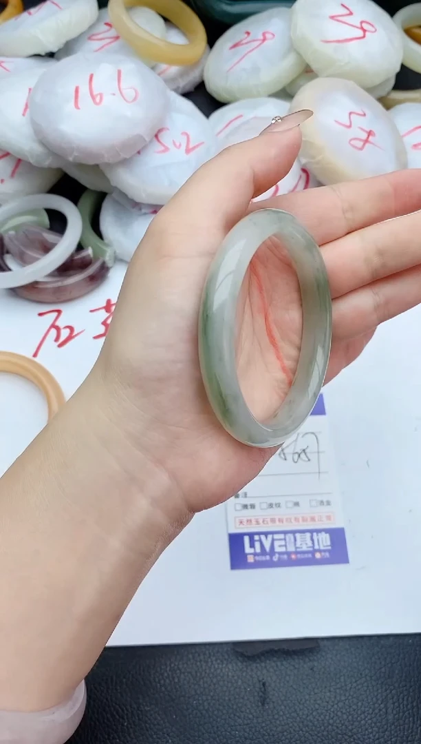 石英质玉手镯未镶嵌120+56/57