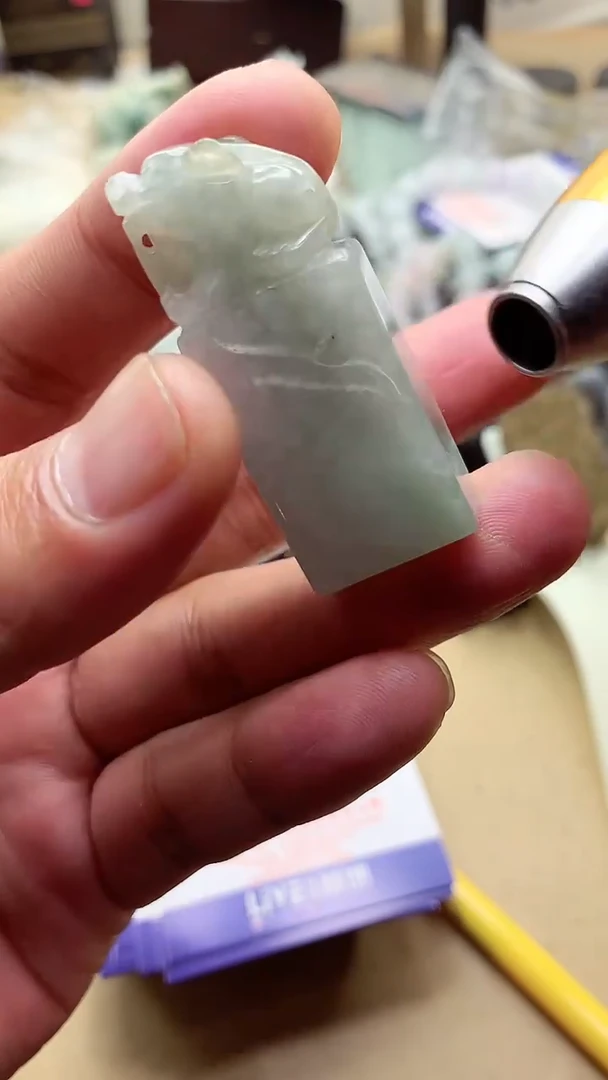 【闪购商品】翡翠颈饰未镶嵌挂件