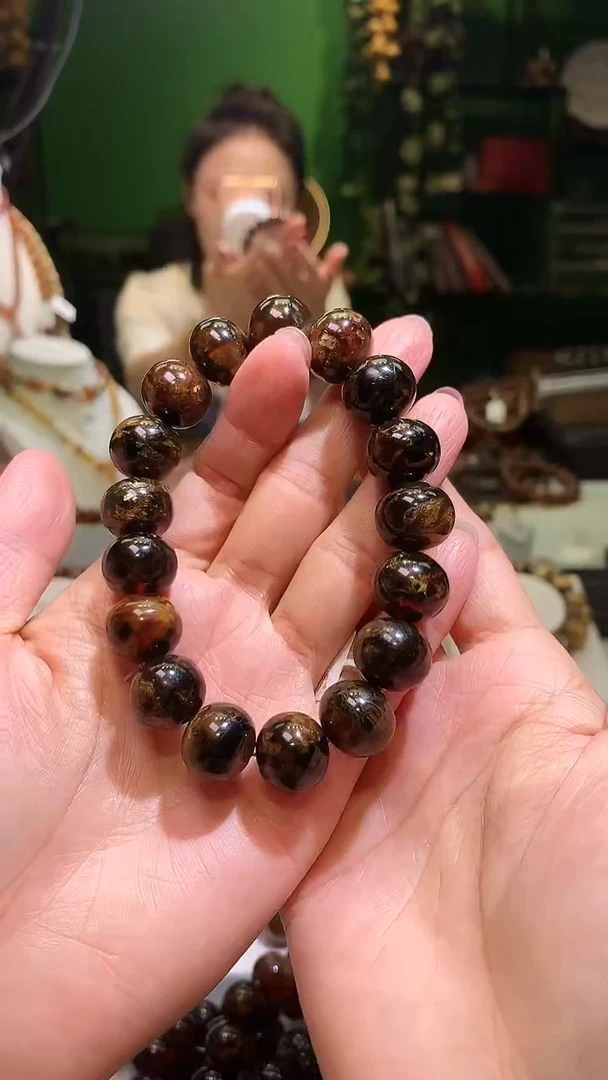 【闪购商品】琥珀裸石未镶嵌抚顺琥珀