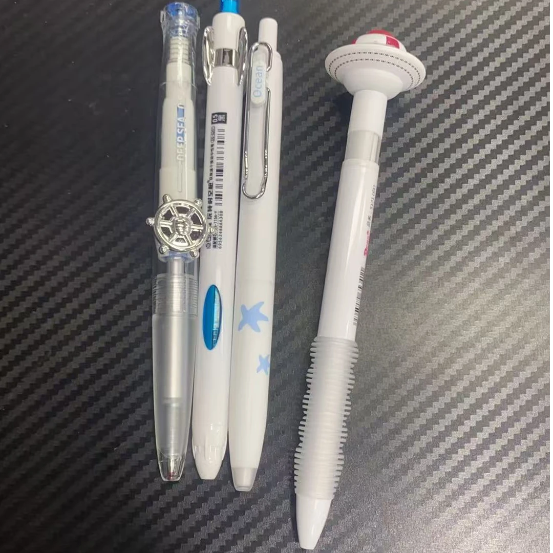 发白色笔杆4支黑墨组合，掉封蜡不售后