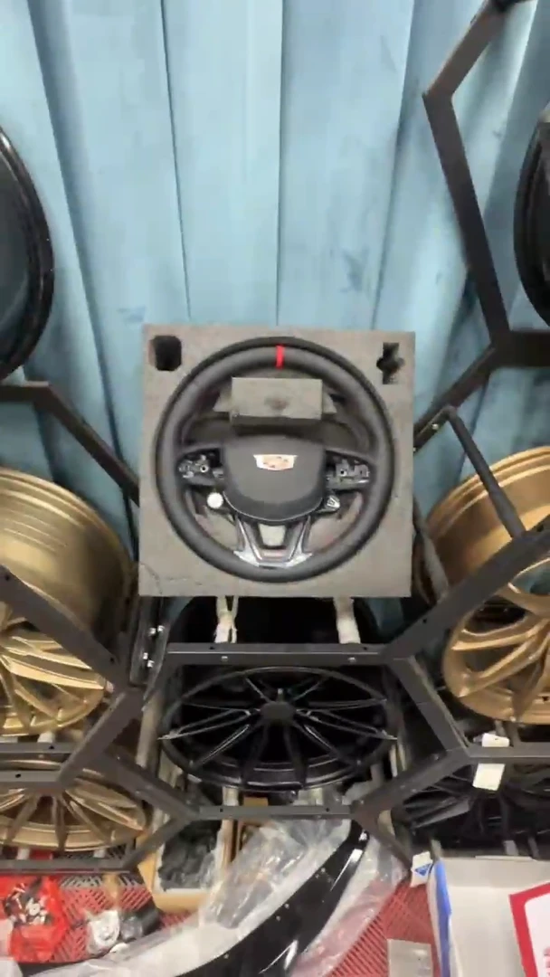 黑翼真皮打孔方向盘20-23款