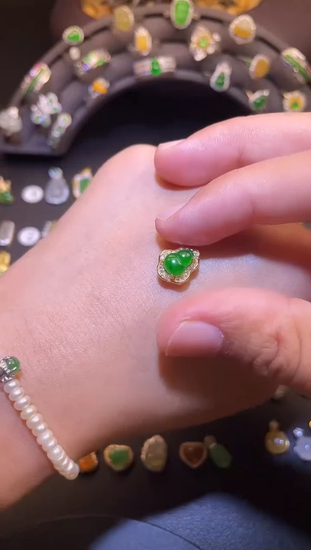 吊坠(不含链)银S925镶嵌翡翠1