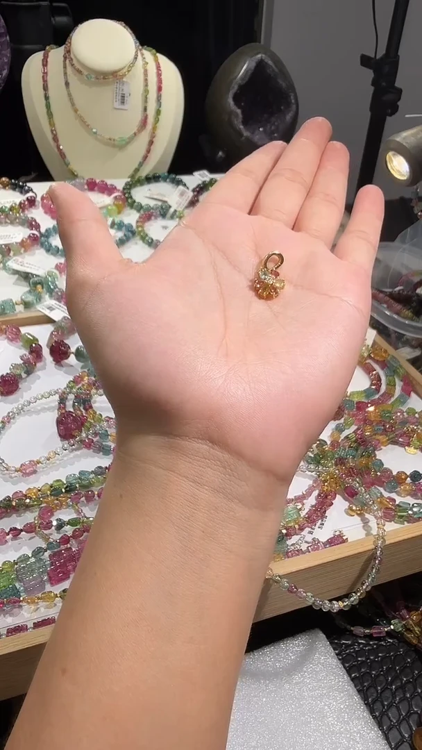 未镶嵌滴溜挂件碧玺多样性发其一