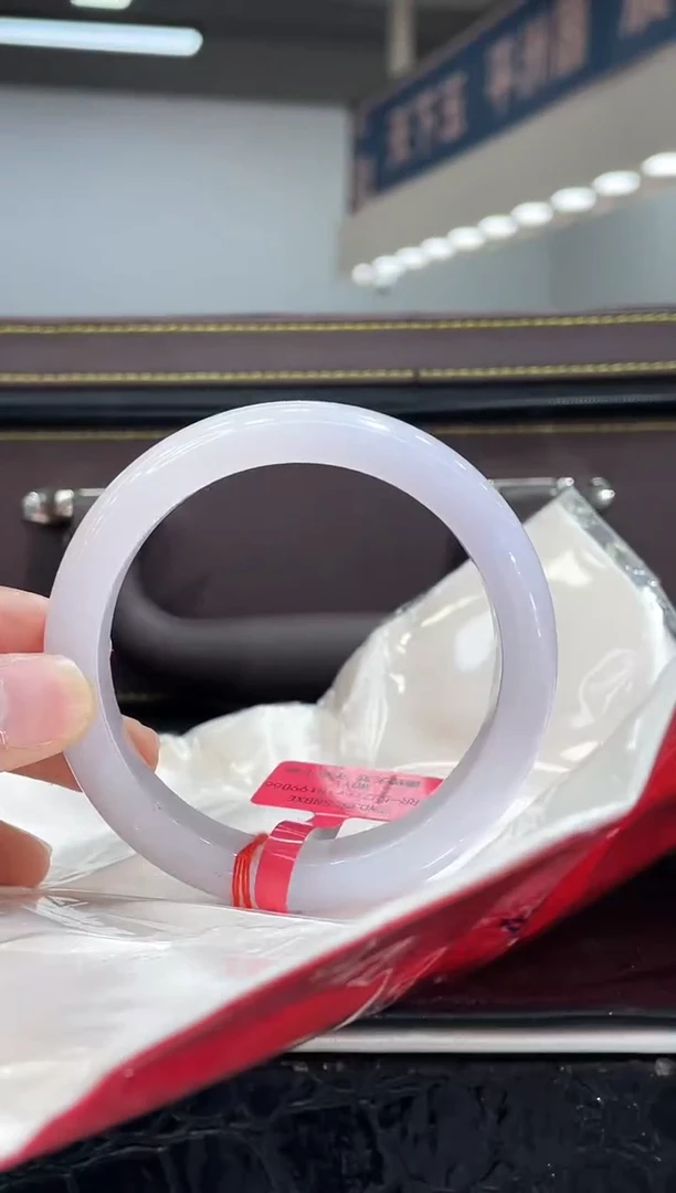 未镶嵌手镯翡翠2