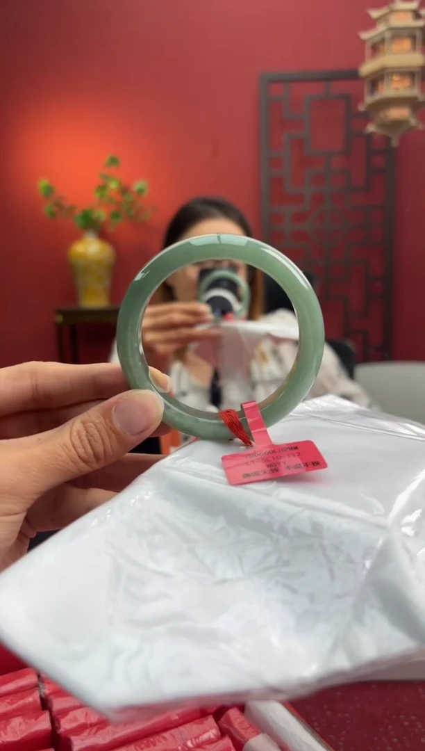 未镶嵌手镯翡翠翡翠手镯10
