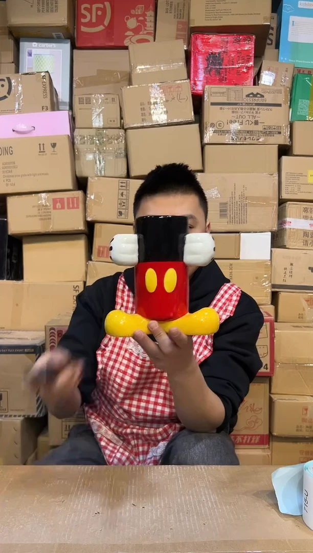 【闪购商品】杯米奇筷子筒微瑕发黄