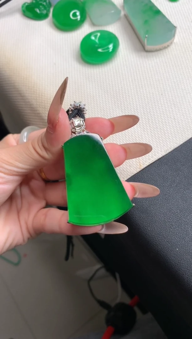 莜****！7天无理由无美颜无滤镜