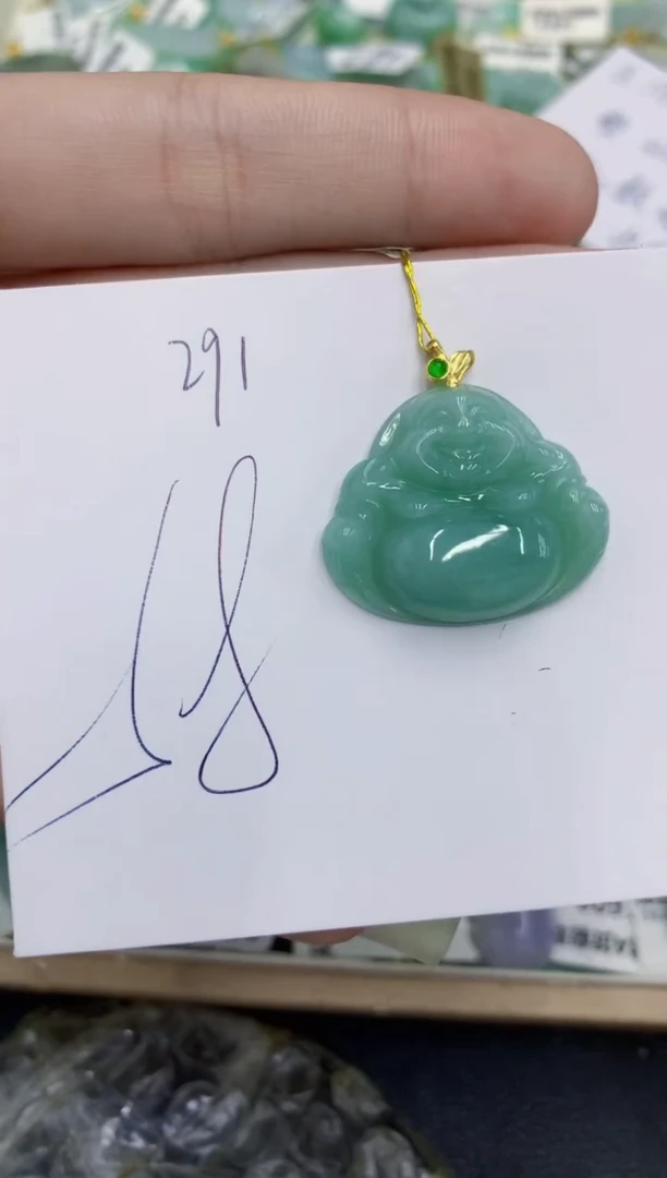 颈饰未镶嵌翡翠 翡翠