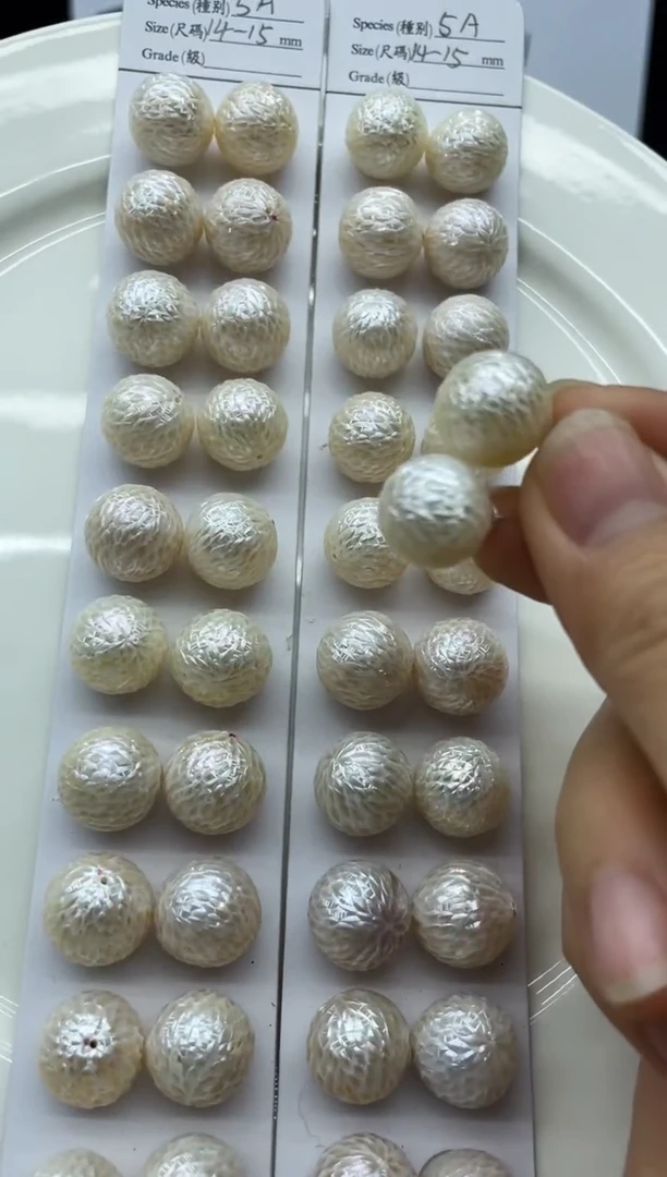 【闪购商品】银S925镶嵌淡水珍珠耳饰耳钉多其性发其一