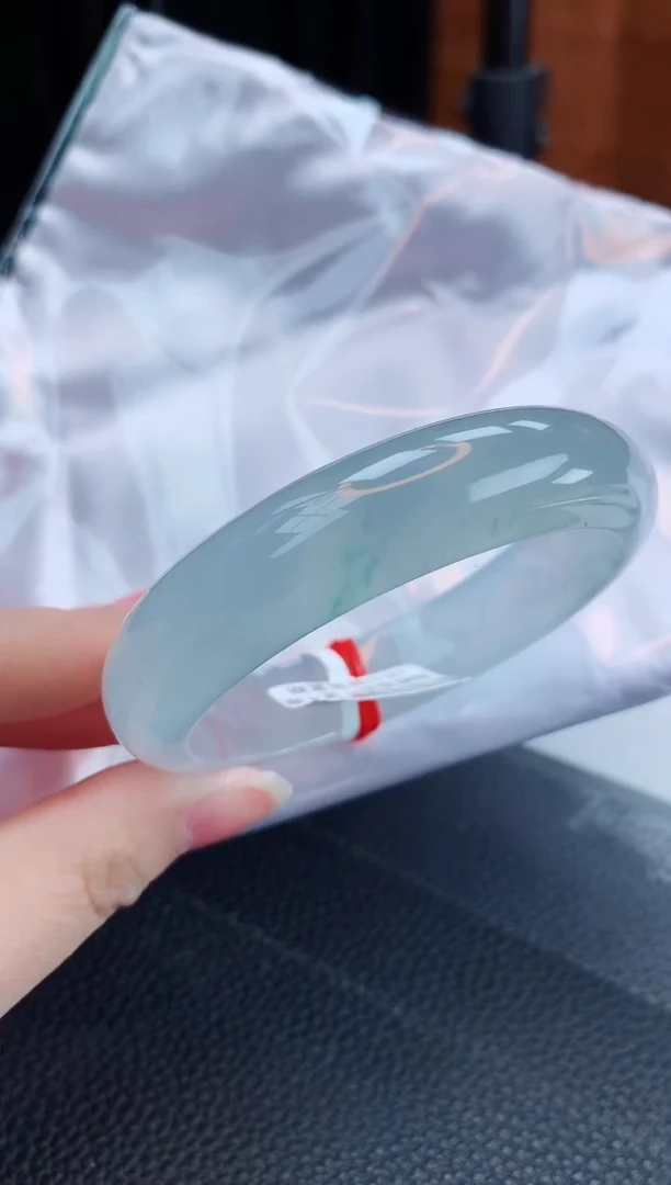 【闪购商品】翡翠手镯未镶嵌缅甸天然翡翠A货手镯