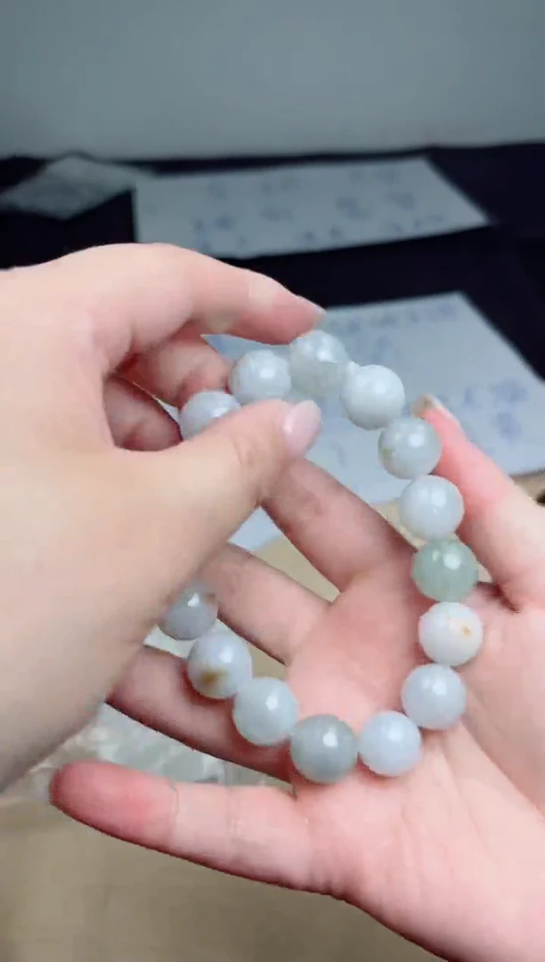 定制翡翠未镶嵌珠串