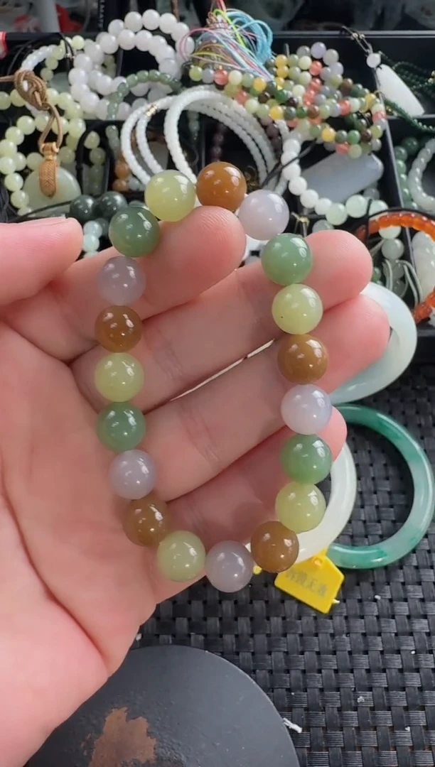 和田玉未镶嵌颈饰10mm多宝手串