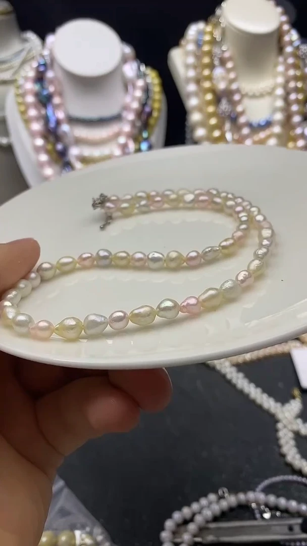 颈饰未镶嵌淡水珍珠多人