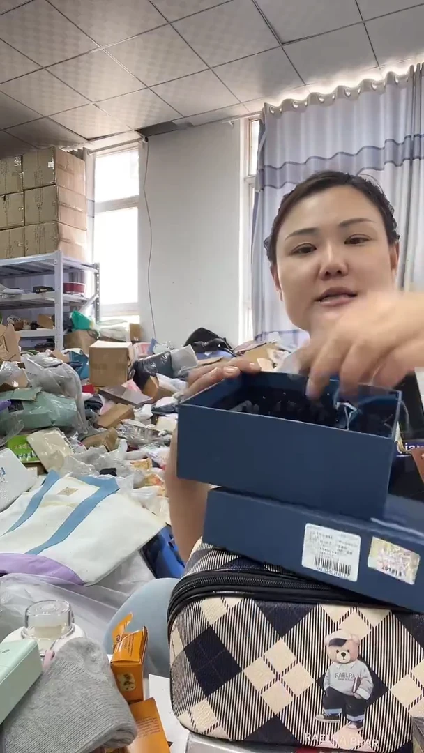 牦牛剖层皮革琪老板女包1号店超好看发图片款APM发箍