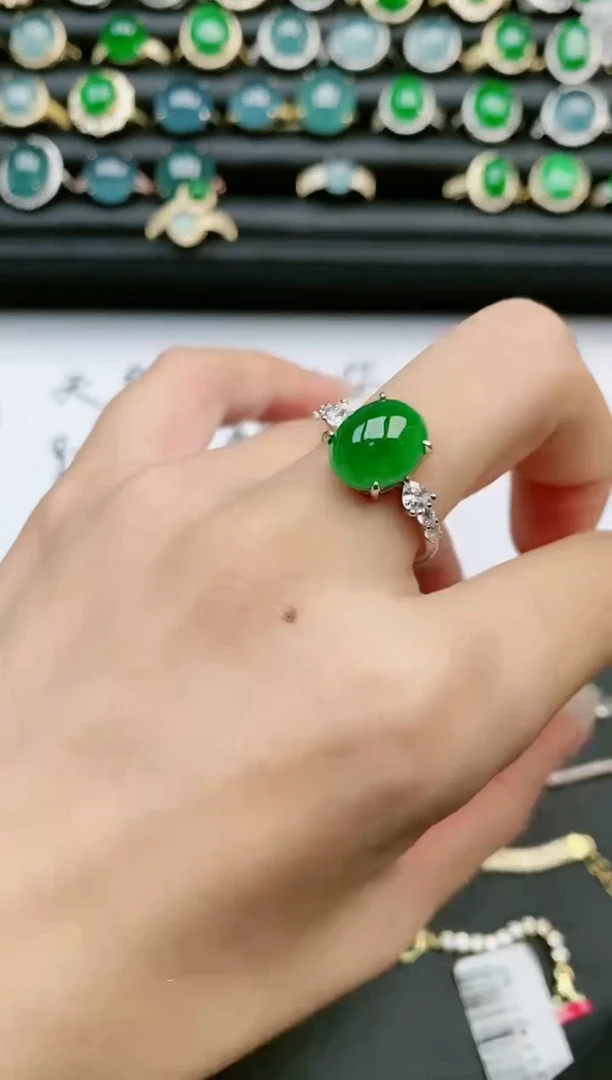 翡翠戒指银S925镶嵌1111
