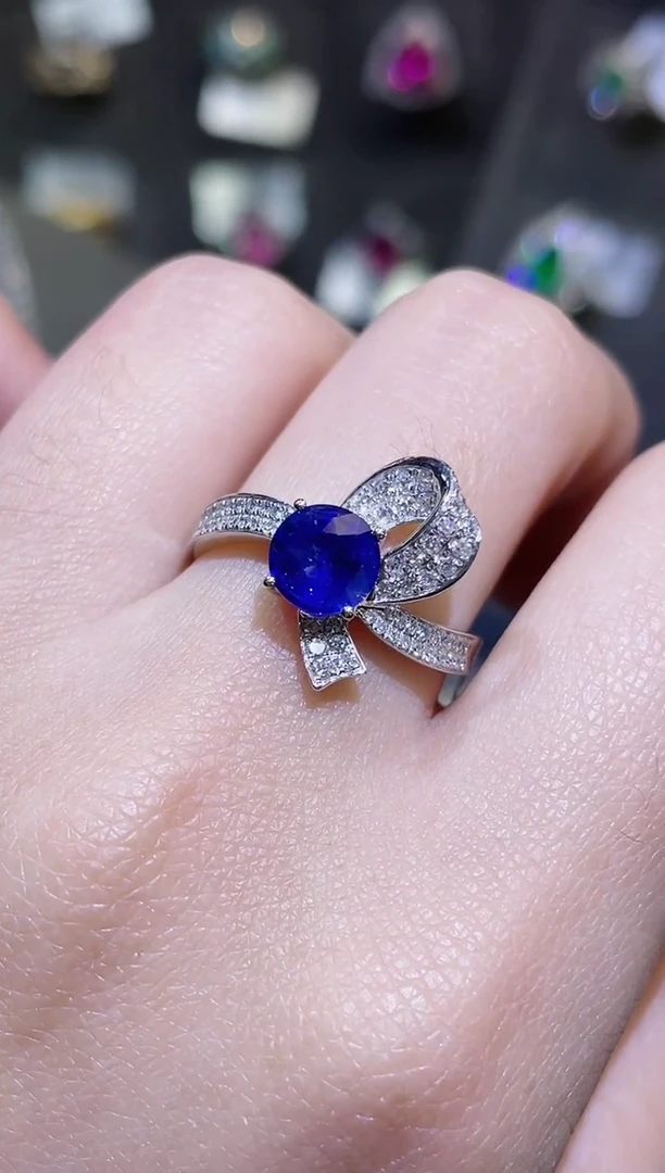 【闪购商品】蓝宝石戒指18K金镶嵌1.13ct/无烧皇家蓝