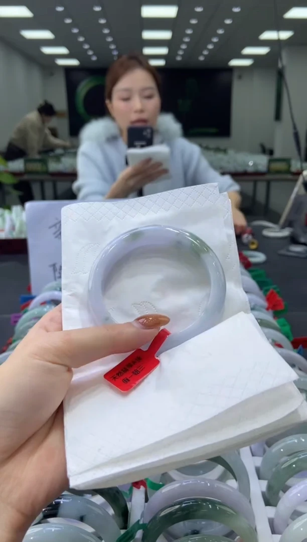 未镶嵌手镯翡翠0043268