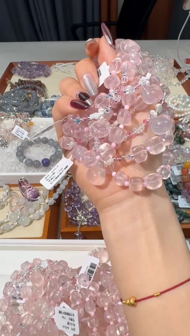 【闪购商品】水晶手链银S925镶嵌J014粉水方块kt设计款