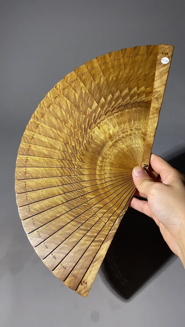金丝楠912号21cm小叶桢楠扇子