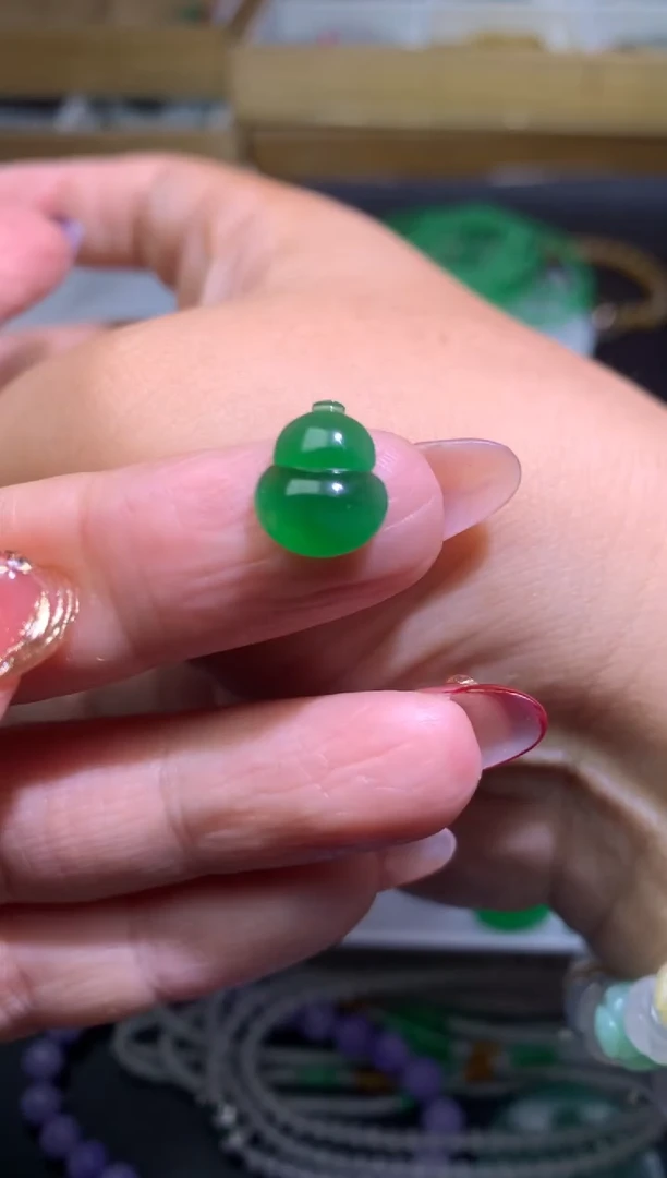 【闪购商品】定制翡翠未镶嵌毛货