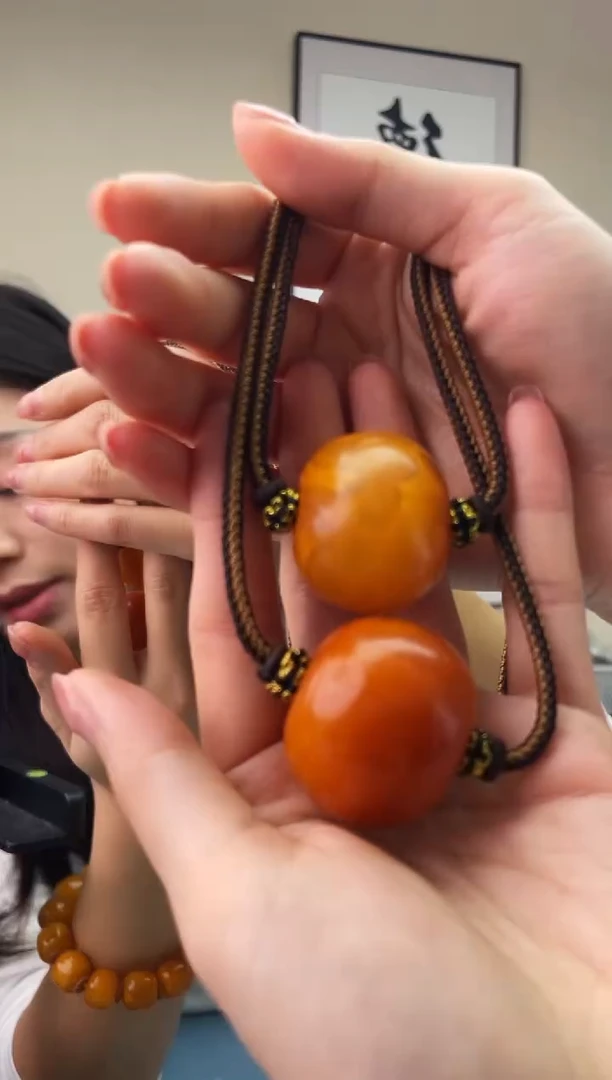 蜜蜡未镶嵌珠宝奇石T019假一罚十，多样性发一件