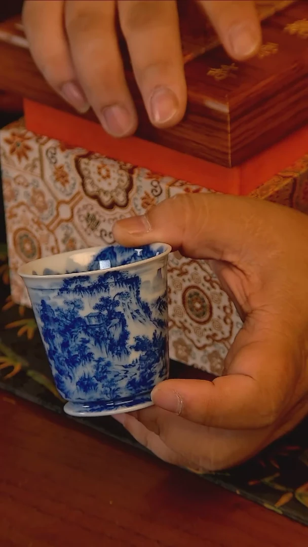 杯手工手绘杯杯很美丽