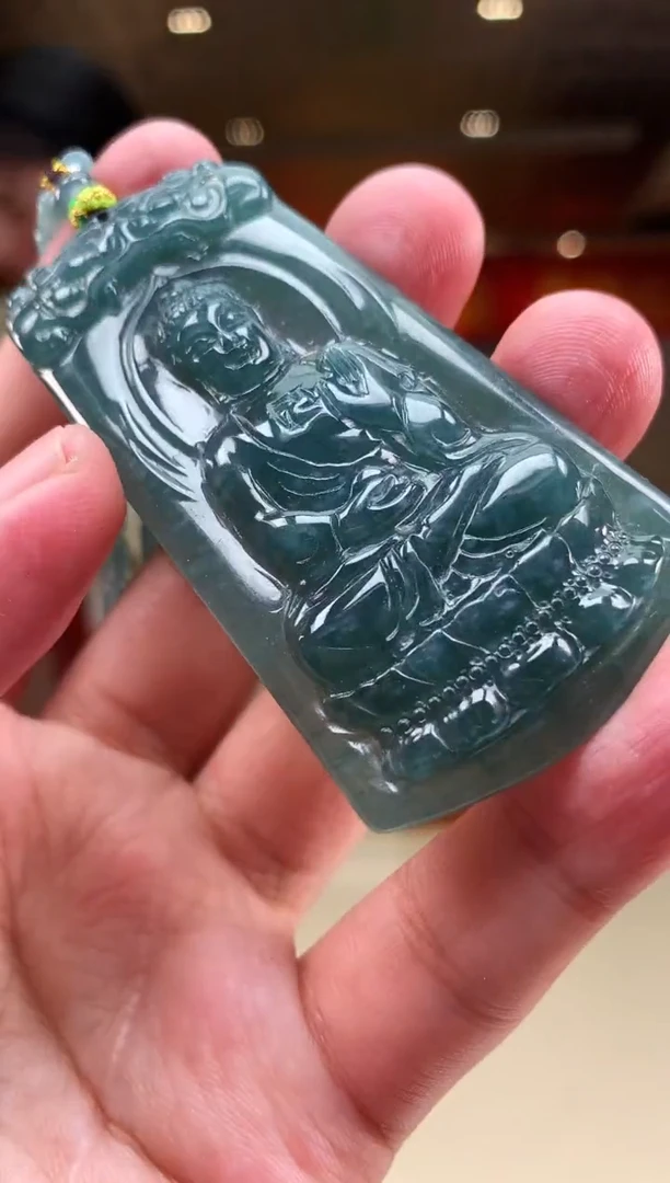 【闪购商品】翡翠颈饰未镶嵌        *688