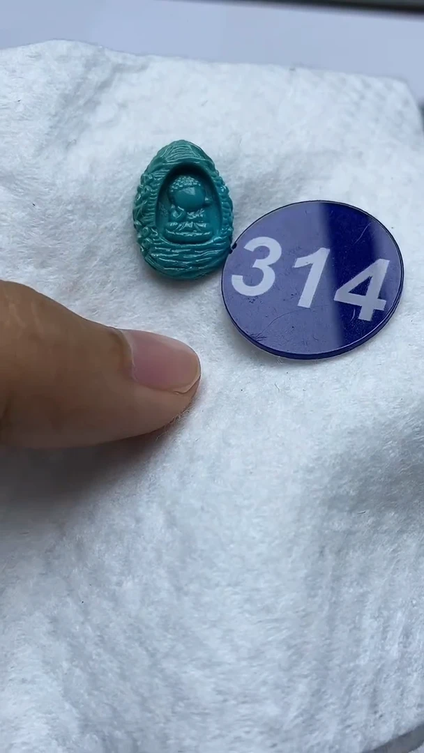 绿松石未镶嵌雕刻件314