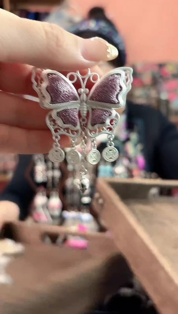 艺枝独绣手工饰品84