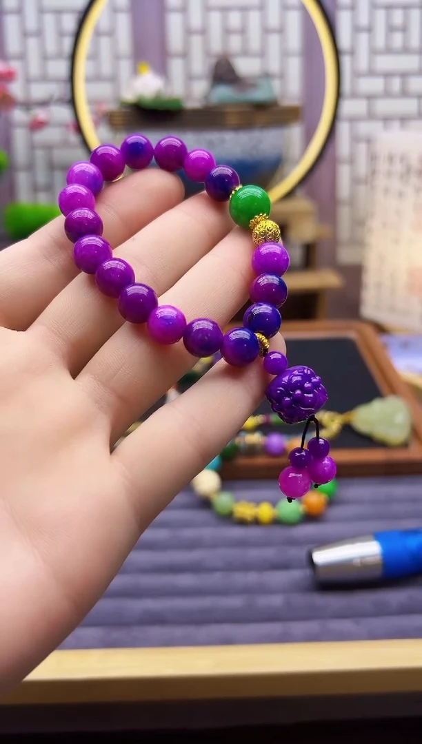 14K金镶嵌苏纪石（舒俱来）手链S82