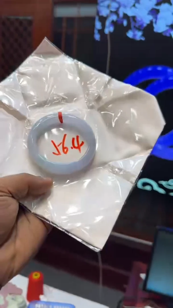 未镶嵌手镯翡翠手镯