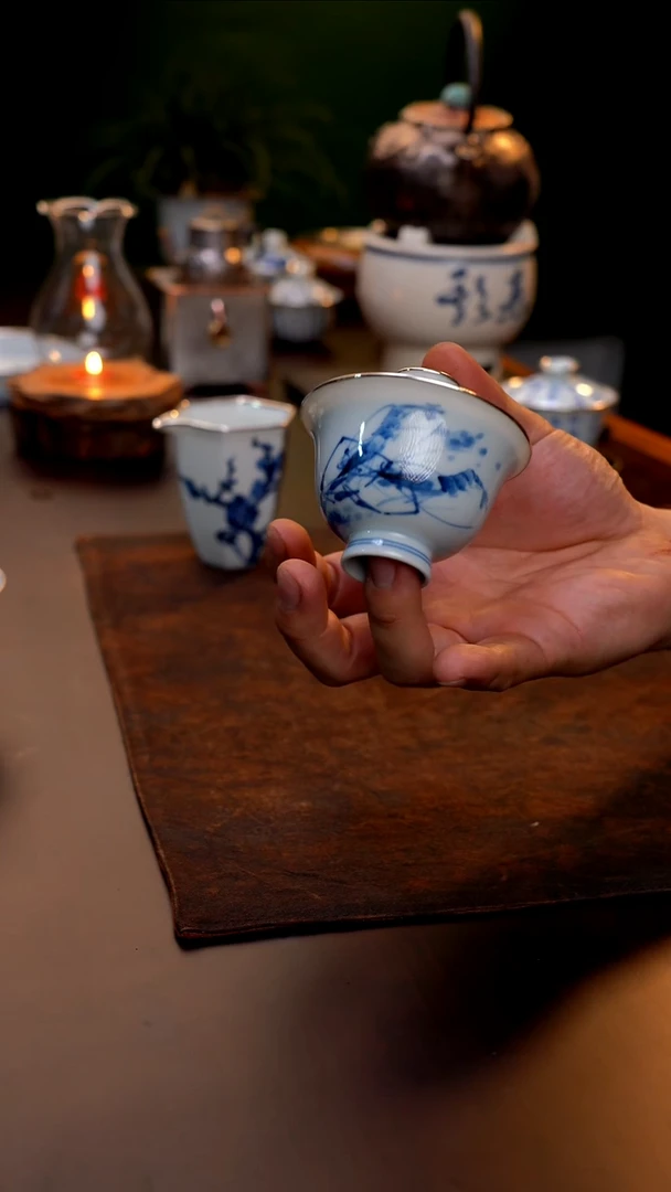 微瑕虾盖碗轻微开片三包银口