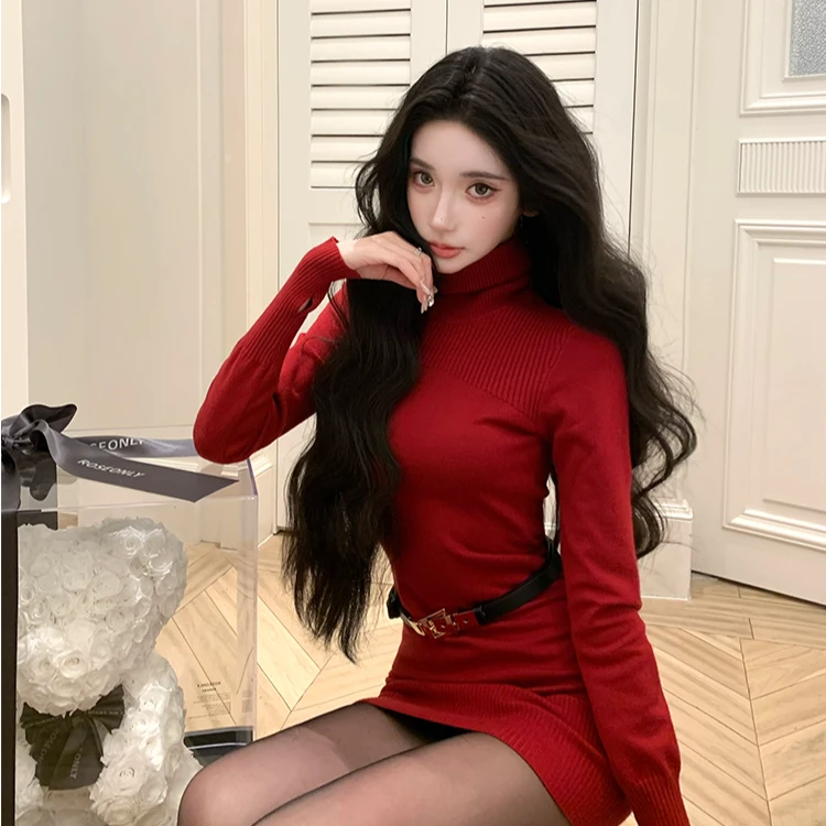 针织连衣裙包臀裙女秋冬短款修身掐腰高领长袖圣诞战袍打底短裙子