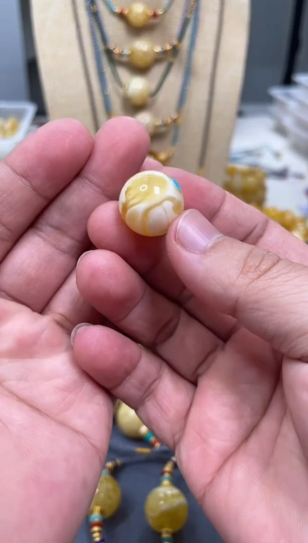 【闪购商品】琥珀颈饰未镶嵌原矿俄料蜜蜡圆珠17mm