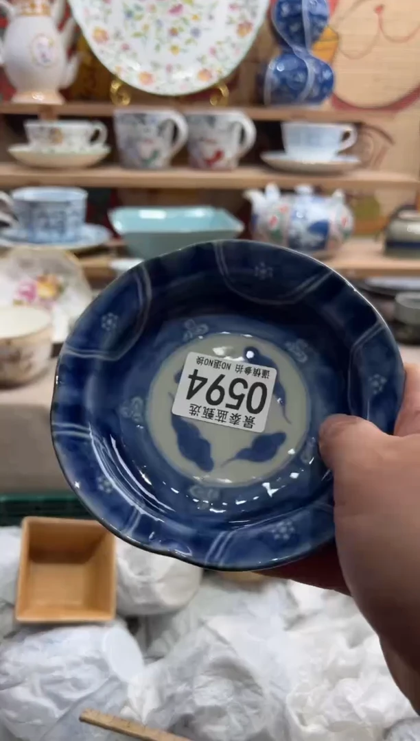 瓷片一***芬--------O594