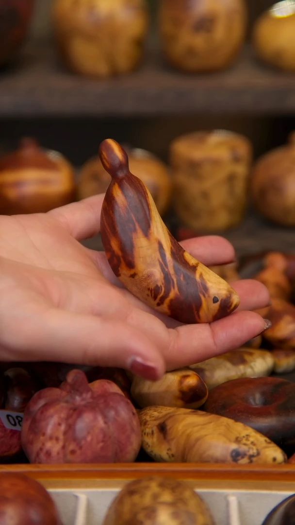 【闪购商品】木山杏火焰纹香蕉手把件