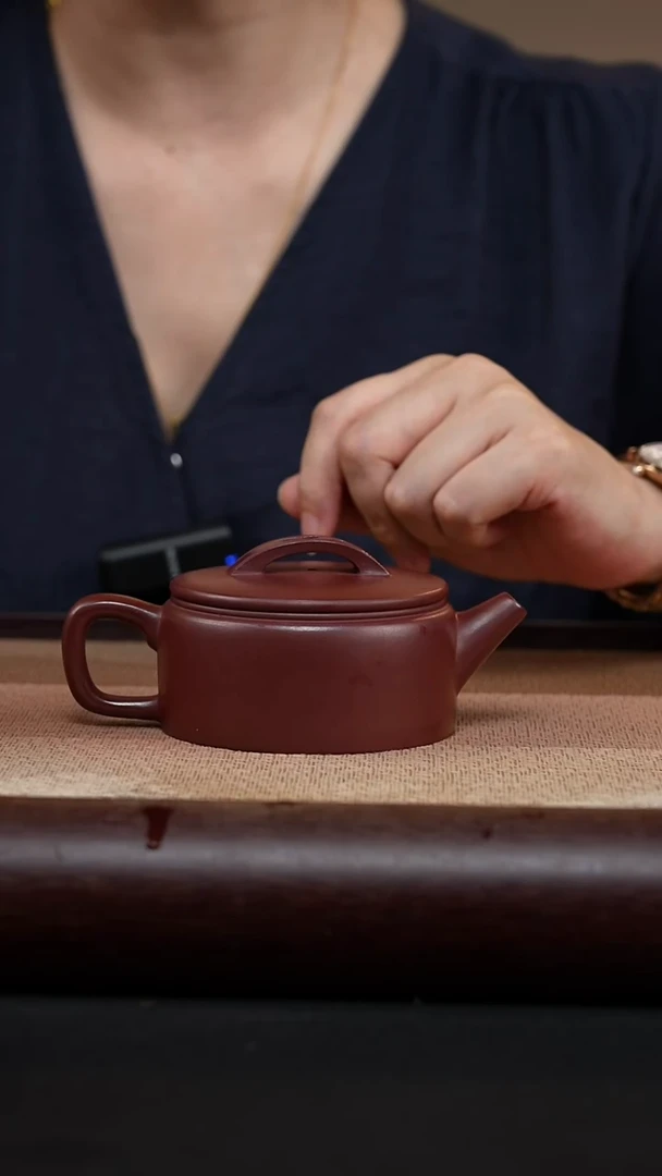 茶壶紫砂龙血砂-带底汉瓦-200cc-MH-2013