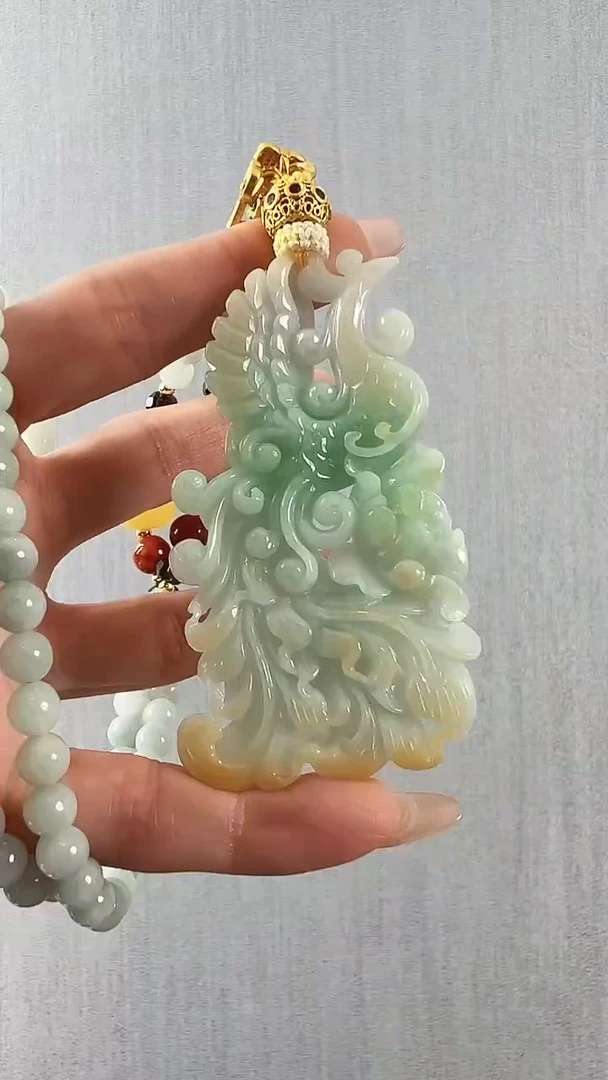 颈饰未镶嵌翡翠凤凰