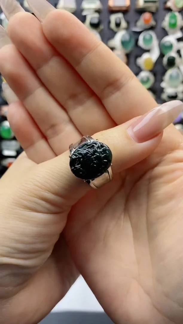 【闪购商品】翡翠戒指银S925镶嵌天然翡翠男戒