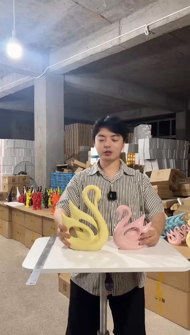 摆件正品陶瓷摆件马卡龙天鹅