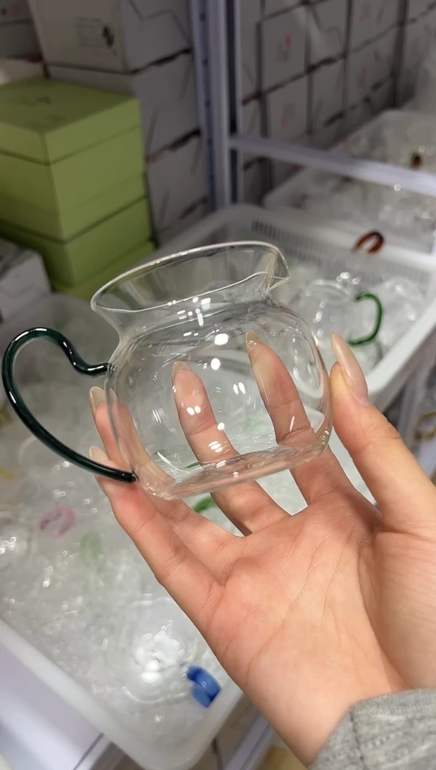 小圆满湖绿公道杯加厚300