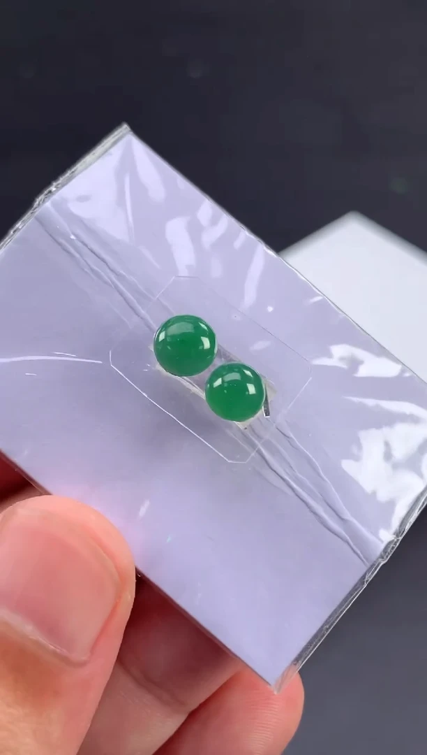 未镶嵌定制翡翠翡翠