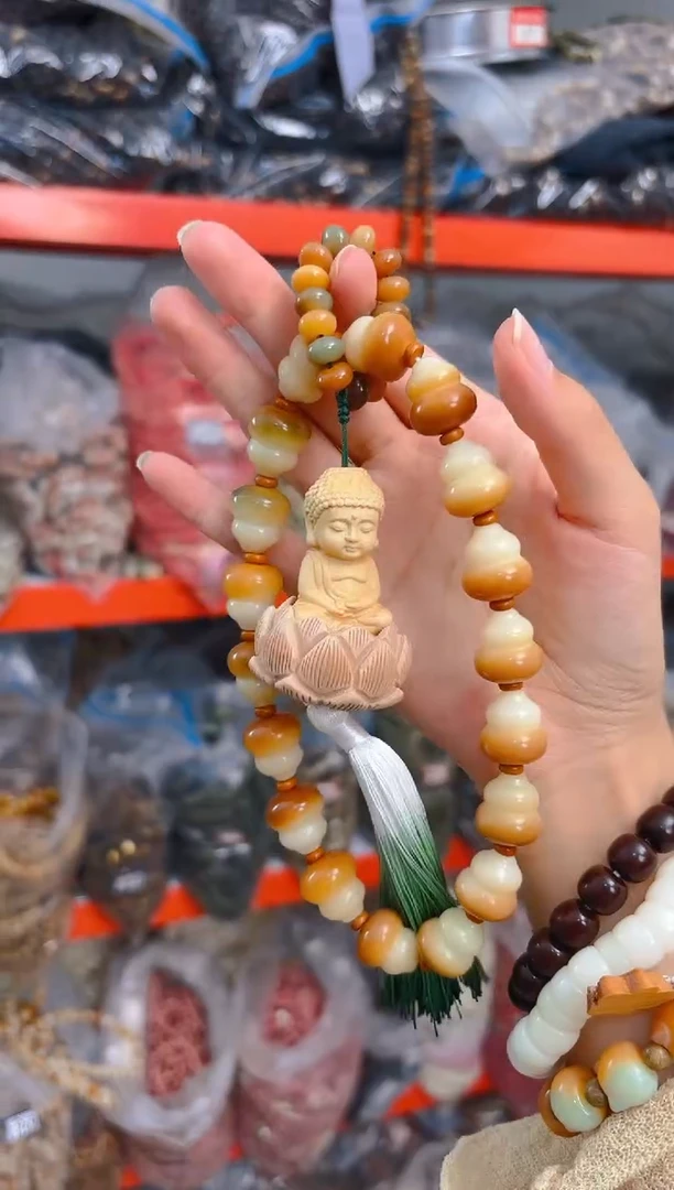 吊坠菩提根/象牙果大卡葫芦手持带莲花佛