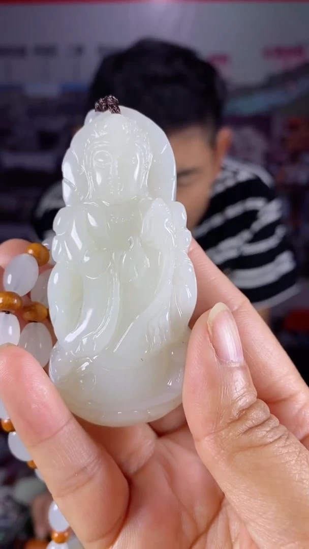 天然玉石未镶嵌颈饰