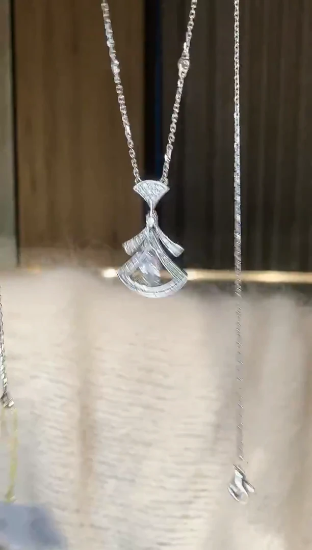 铂Pt950镶嵌项链钻石AY0460-PT-45