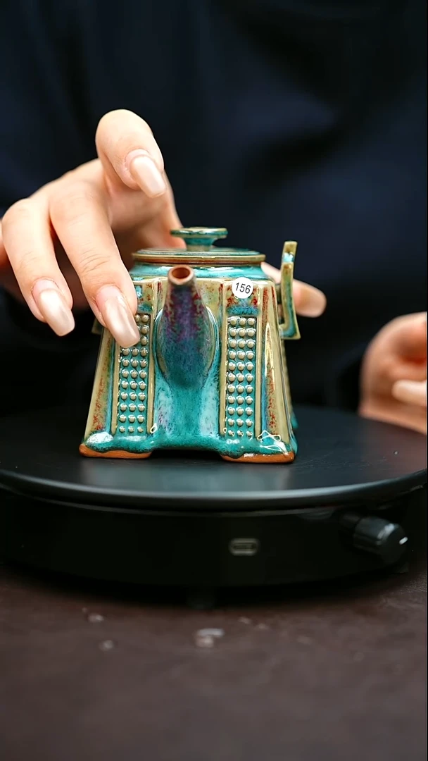 156#原矿钧瓷炉钧釉许君以昌壶